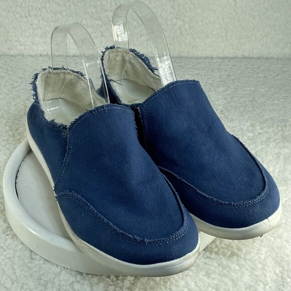 Vionic Beach Shoes Womens Sz 9.5 Blue Malibu Canvas Washable Slip-On Sneakers - Picture 1 of 9